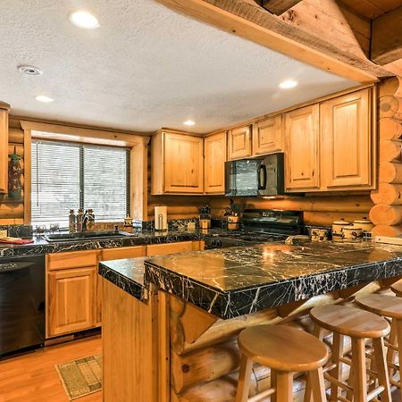 Cozy Utah Cabin With Deck And Fire Pit! Duck Creek Village Buitenkant foto